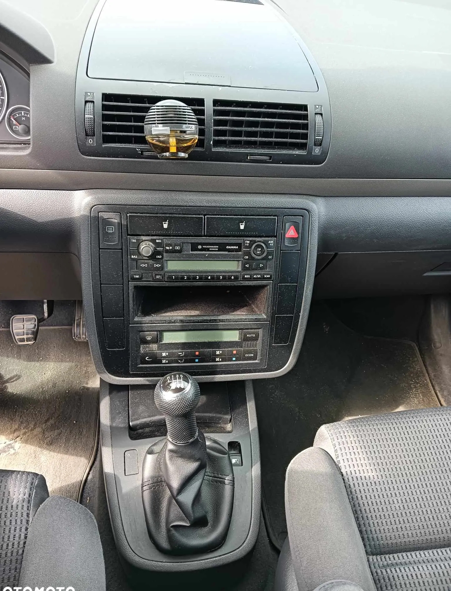 Volkswagen Sharan cena 18000 przebieg: 142659, rok produkcji 2004 z Myślibórz małe 67